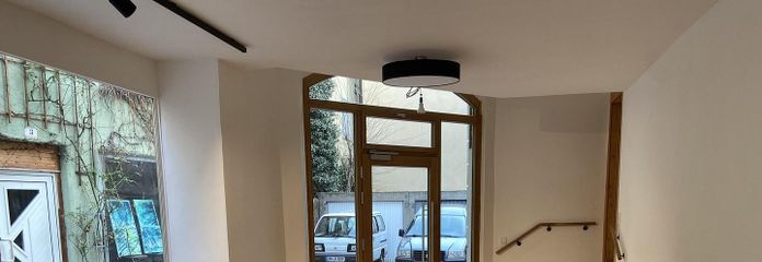 Магазин или офис в здании Steingruber-Bau: 94 м², отремонтированный, 3 витрины — Ансбах, Нойштадт – Innen 1