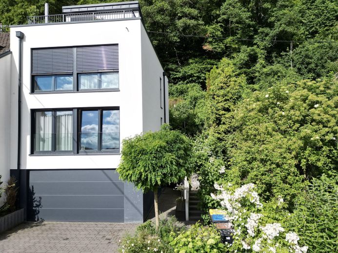 Hausfront