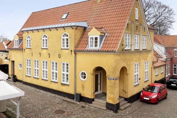 Ærøskøbing के केंद्र में विशेष ऐतिहासिक विला!