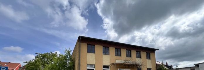 Alter Speicher am Jachthafen in Ueckermünde: Historischer Charme und viel Raum für neue Perspektiven