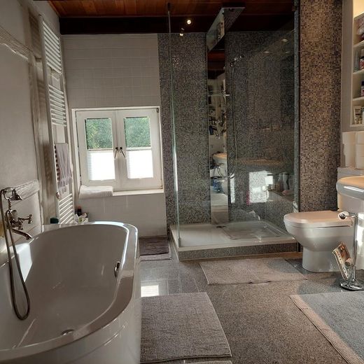 Badezimmer 1.Stock