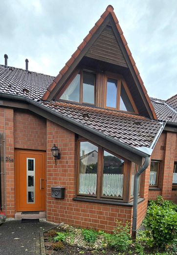 Reihenhaus in guter Lage, provisionsfrei – Foto 1