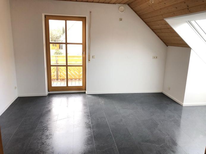 Wunderschöne Wohnung mit Balkon in bester Lage von Pöttmes – Küche/Essen