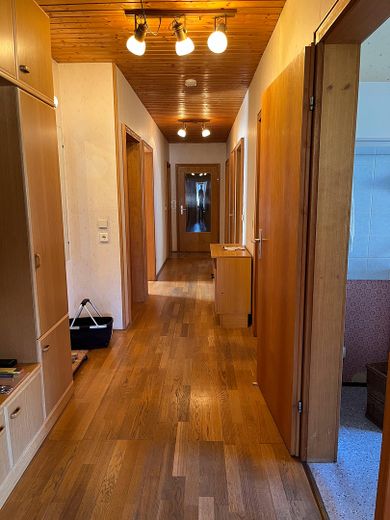 Flur mit Garderobe