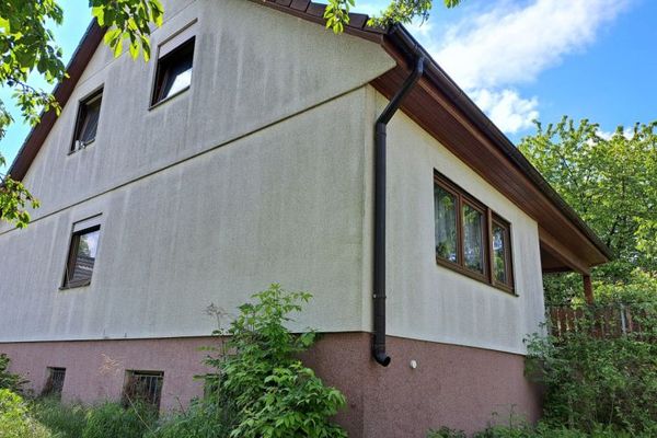 Großzügiges Einfamilienhaus im nördlichen Frankfurter Ortsteil