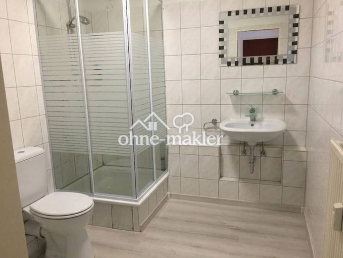 Esclusivo bilocale ristrutturato con balcone a Dortmund-Lütgendortmund – Foto 1