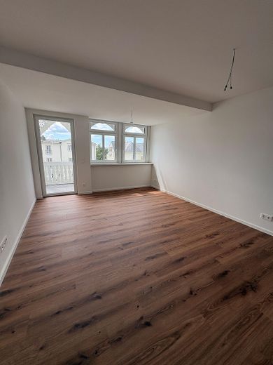 Exklusive - Neubau - Ferienwohnung mit Meerblick – Wohnzimmer