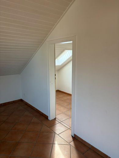Großzügige Dachgeschosswohnung in Paderborn-Elsen – Mit XXL-Sonnenbalkon zum Entspannen! – Abstellraum