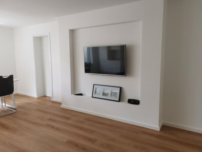 Moderne, vollmöblierte 2-Zimmer Wohnung in Heimsheim, ruhige und dennoch gute Lage an der A8 – IMG_20250817_120707