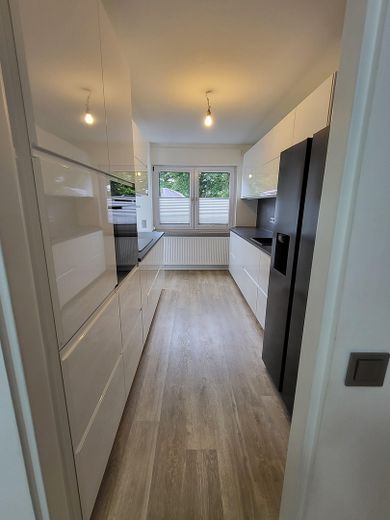 KERNSANIERTES RMH | CA. 170 m² WOHNFLÄCHE | AUFSTOCKUNG WIRD AKTUELL REALISIERT | PROVISIONSFREI – Foto 26