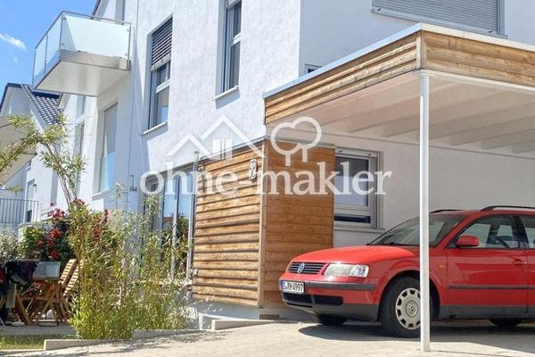 Maison de caractère personnalisée : maison jumelée claire et haut de gamme à Bittenfeld, KfW 55