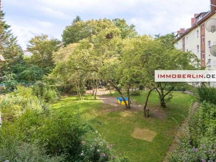 IMMOBERLIN.DE - Zentrale Spandauer Lage! Gemütliche Wohnung mit großzügigem Schnitt – Foto 1