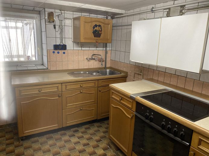 Vrijstaande woning met balkon en garage – Foto 9