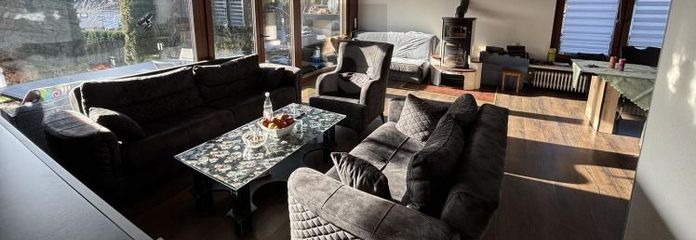 BUNGALOW, TOP LAGE, EBENERDIG, INNEN RENOVIERT