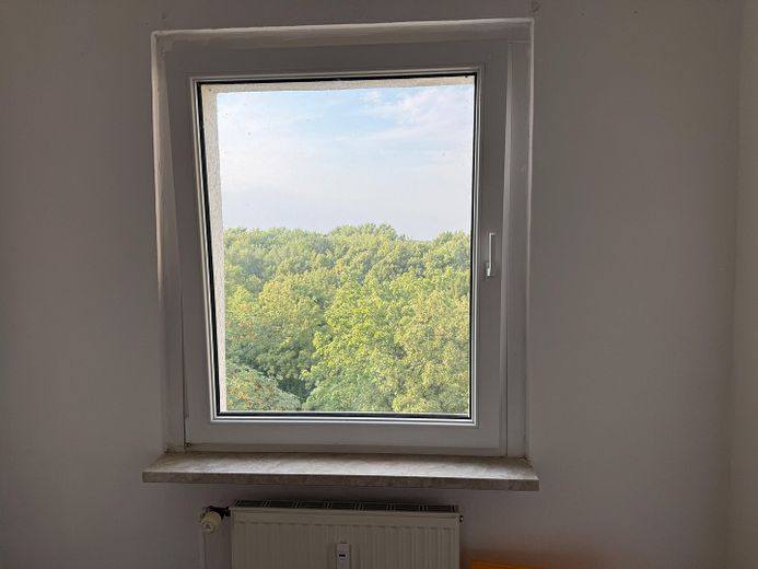 Jasne mieszkanie w Halle: słoneczne 3-pokojowe mieszkanie z balkonem od strony południowej – świeżo wyremontowane, nowy prysznic! – Zdjęcie 3