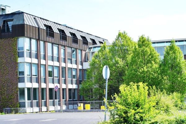 KLE!N - Provisionsfrei - Büros mit Wohlfühlcharakter
