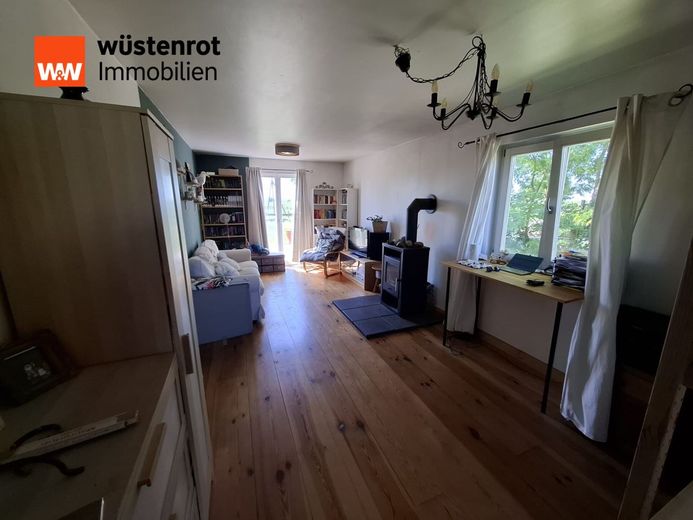Verliebt euch in nordisches Flair: Attraktives Haus, Garten, Weitblick auf Obstplantagen - Ruhe pur! – Wohnzimmer