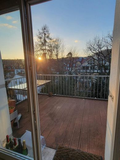 Marburger Südviertel: Gründerzeitwohnung in Bestlage – Balkon