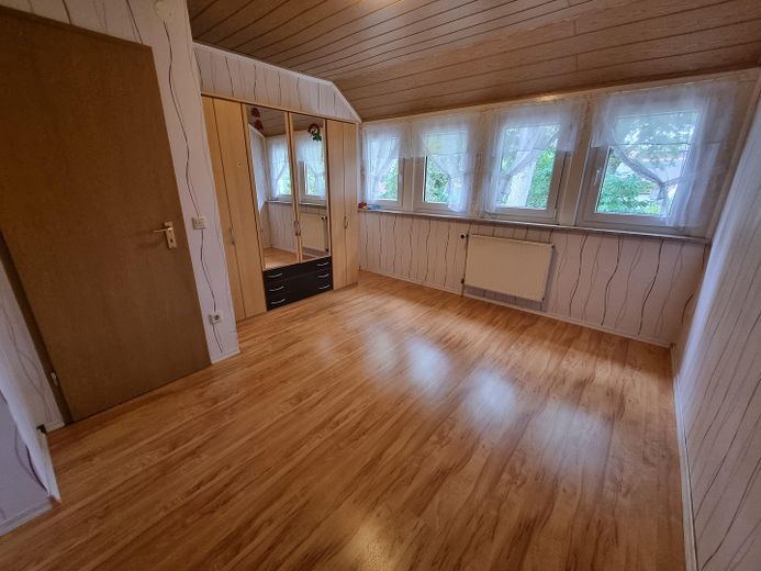 Maison mitoyenne centrale bien entretenue à Gifhorn Süd – OG_Schlafzimmer1