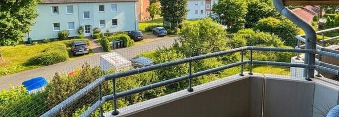 Fest vermietete Balkon-Wohnung über 2 Ebenen in beliebter Wohnlage