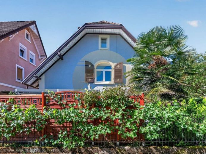 Wohnen mit Charakter – sofort bezugsbereite Maisonettewohnung im Herzen von Achern – Foto 1