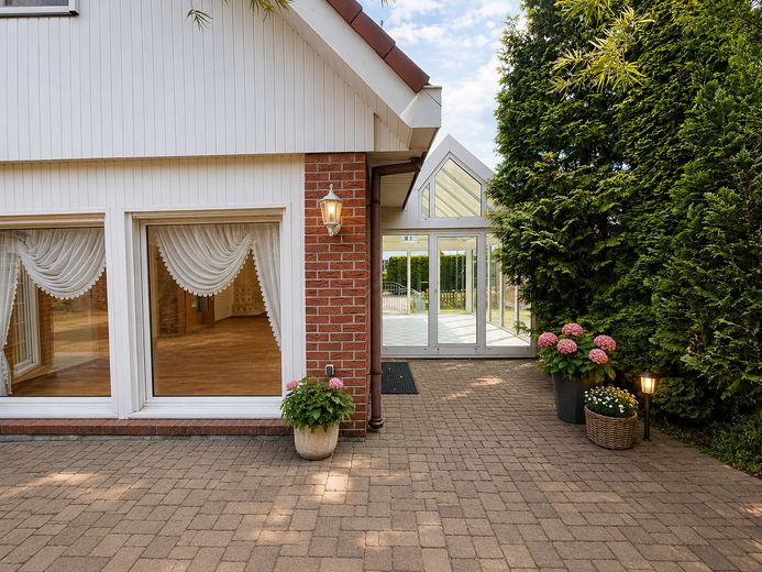 Wunderschönes Einfamilienhaus in ruhiger Wohnlage von Prenzlau – Terrasse mit Wintergarten