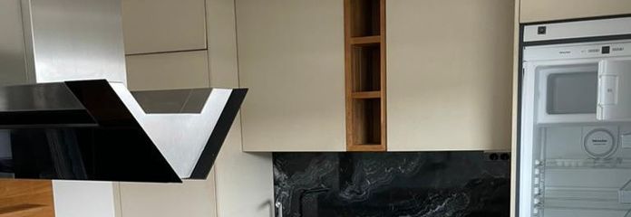 खरीद/किराया-खरीद: आकर्षक अंदाज़ और चतुर कमरे की योजना के साथ दो मंज़िलों पर 3,5 कमरे
