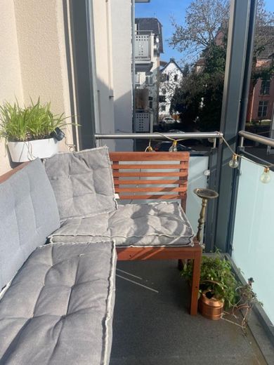 WG geeignet, 7 Zimmer, Balkon, PKW-Stellplatz, Tageslichtbäder – Foto 1