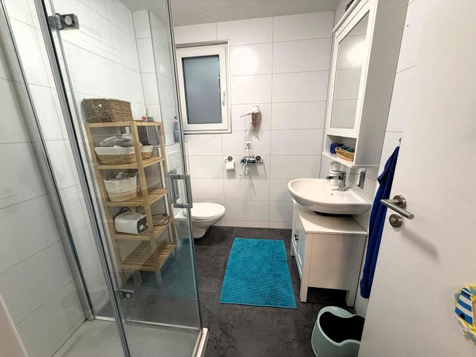 Neuwertige Doppelhaushälfte in schöner Lage – Bad UG