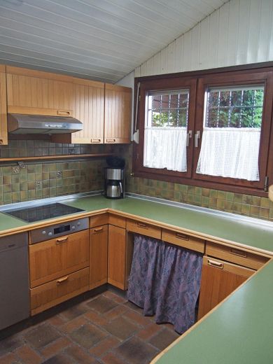Casa indipendente e spaziosa in una posizione tranquilla e privilegiata (Bietigheim-Lug) – Küche