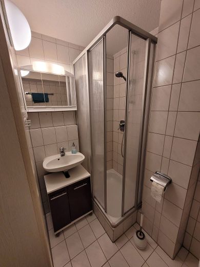 Möblierte Einliegerwohnung in ruhiger Lage – Foto 5