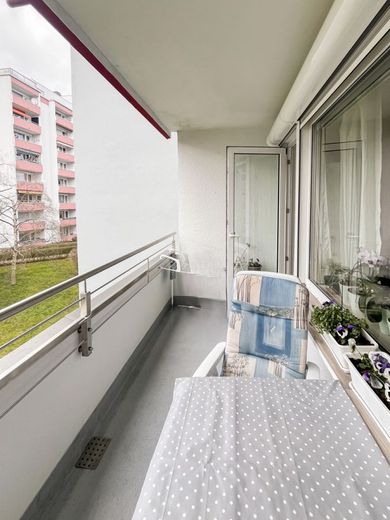 Taunusstein Hahn: Perfekte Kapitalanlage sowohl für Investmentanfänger als auch Immobilien-Profis! – Balkon