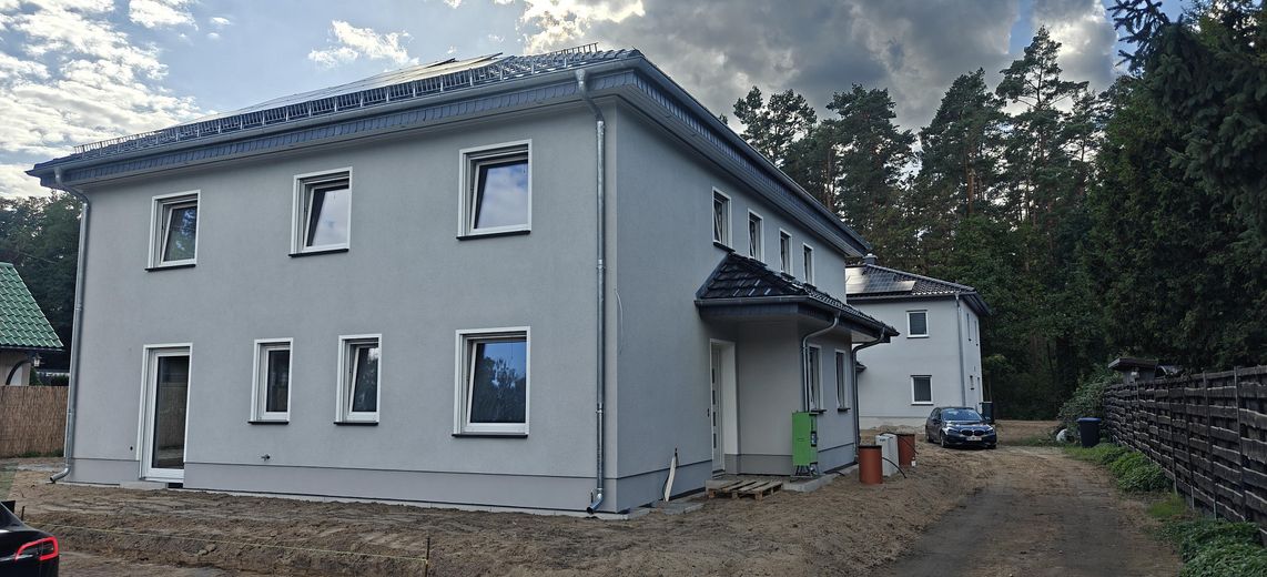 Doppelhaushälfte zum Erstbezug in Michendorf – Foto 1