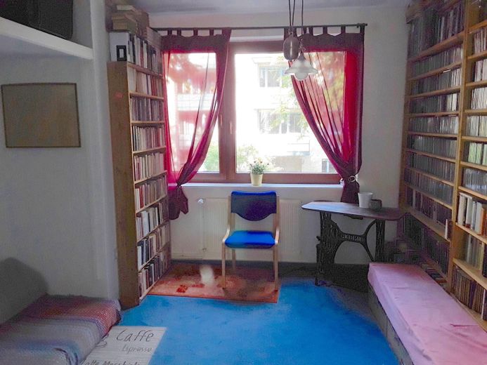 Provisionsfrei: 3-Zimmer-Wohnung mit großem Entwicklungspotential – Schlafzimmer2 aktuell