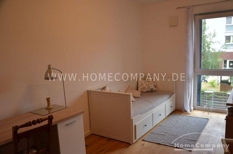 3 Zi.Whg., möbliert, 1. OG, mit gr. Balkon (Loggia), moderne Ausstattung. – ddff308b8aff237446ccdc0c651412bb5e20c46e.jpg