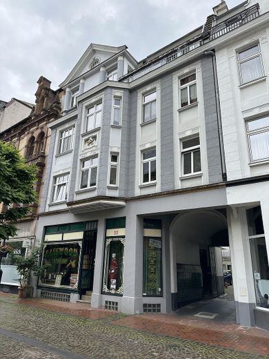 Großzügiges Wohnen auf zwei Ebenen - 3 Schlafzimmer und gepflegtes Ambiente in Hagen-Hohenlimburg – Hausansicht