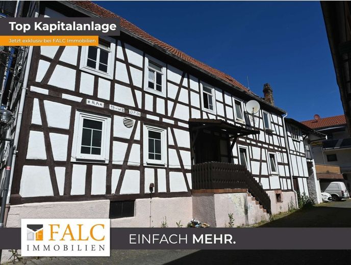 Ein komplettes Haus für Ihre Kapitalanlage oder Beruf !! – Außenansicht