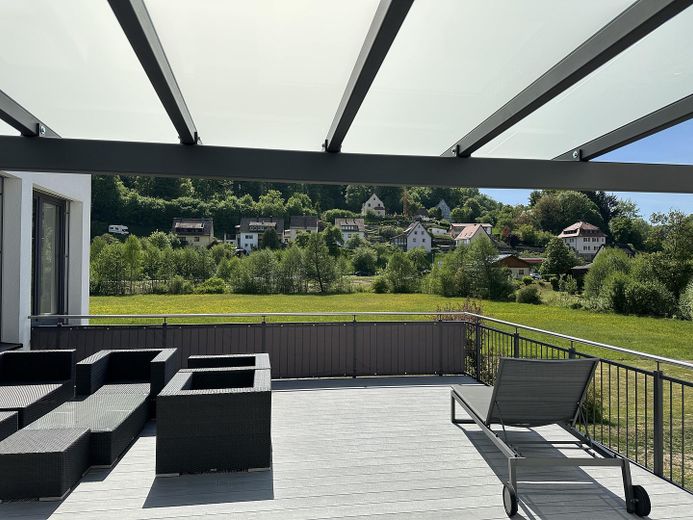 Esclusivo appartamento di 6 locali, 304 mq/KB/Garage/Terrazza/Giardino – Terrasse