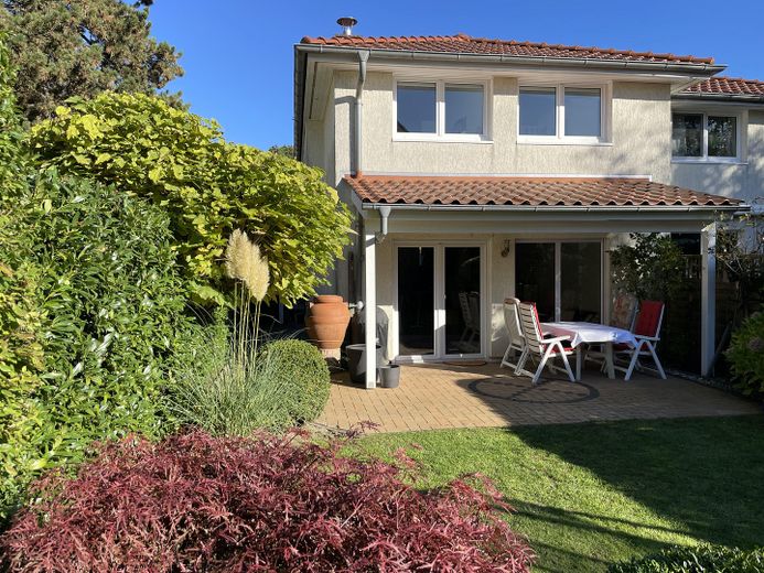 Familienfreundliche DHH in ruhiger Lage von Hamburg-Sasel *Provisionsfrei* – Gartenansicht