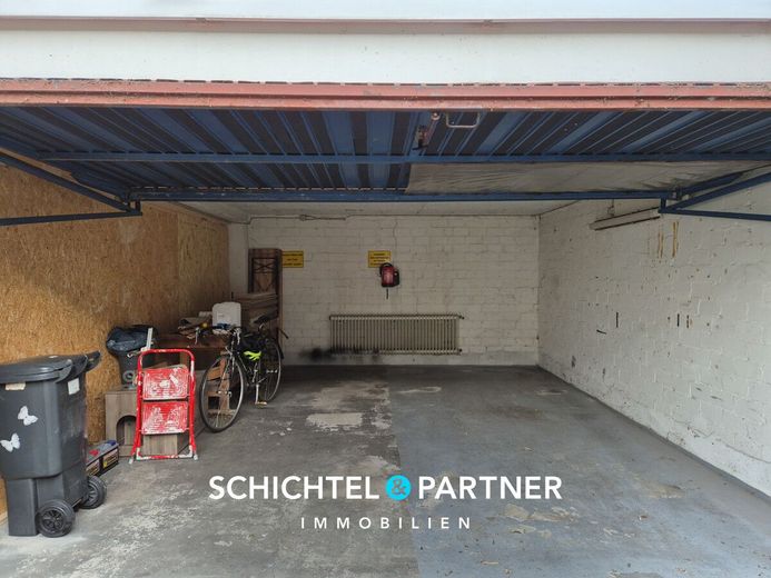 Alte Neustadt | Renovierte 3-Zimmer-Wohnung mit Garage und Balkon – S&amp;P | Garage