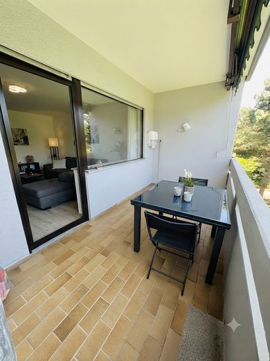 Attraktive 3-Zimmer-Wohnung in Ruhiger Parklage – Mannheim-Käfertal – Loggia Sitzbereich
