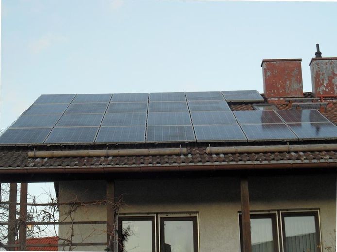 DHH mit Energie-Autarkie Eignung & Pool, Exklusives Wohnerlebnis - provisionsfrei – PV-Anlage ca. 23 qm, 5.3 kWp