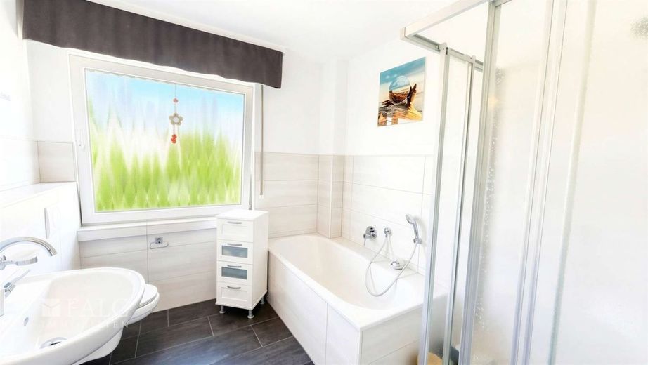 Familienfreundliches Wohnen in ruhiger Lage - gepflegtes Reihenmittelhaus mit zahlreichen Modernisierungen – Badezimmer
