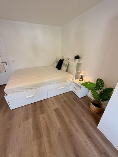 Zimmer 2 (15,5 qm)