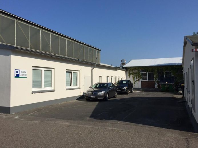 Direkt vom Eigentümer: Lager-/Produktionshalle 500m², 5,50€/m² kalt – Foto 1