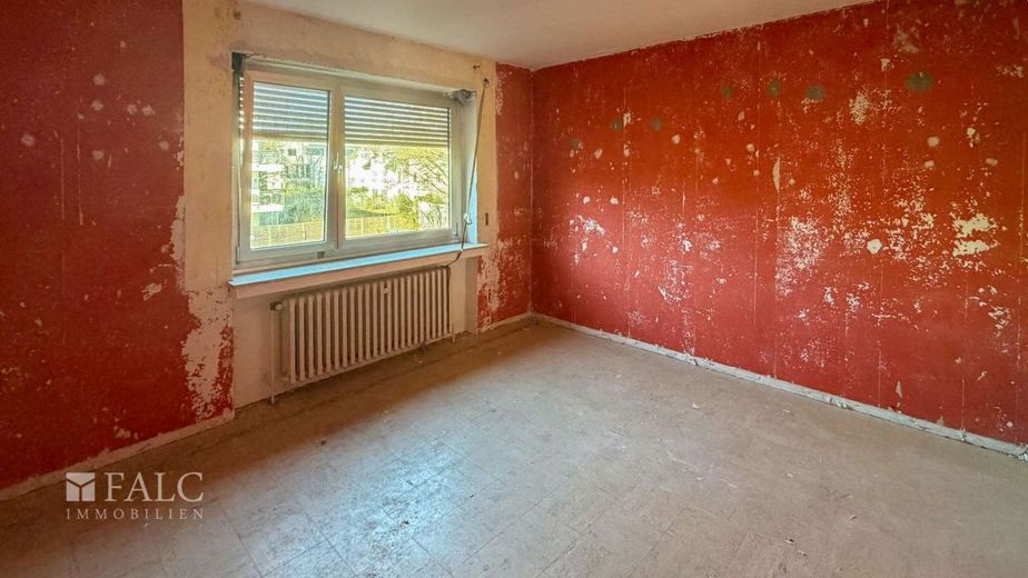 Großzügige, teilentkernte 5-Zimmer-Wohnung in Rheinnähe – Kinderzimmer