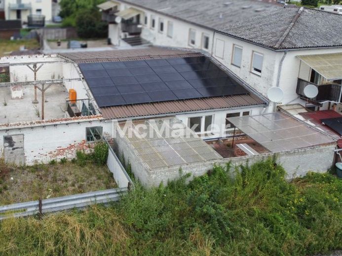 Preiswert Wohnen wie im eigenen Bungalow – mit Terrasse, Stellplatz und Photovoltaikanlage – Foto 1