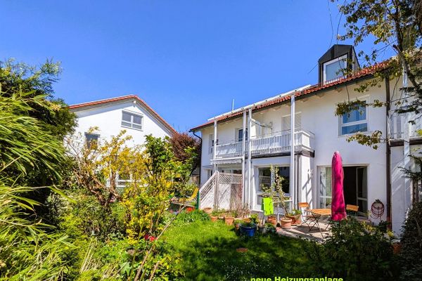 Beste Lage Pilsensee, großes gepflegtes RMH mit Dachstudio 141 m² Wfl.,  2 Carports, Bj 1998