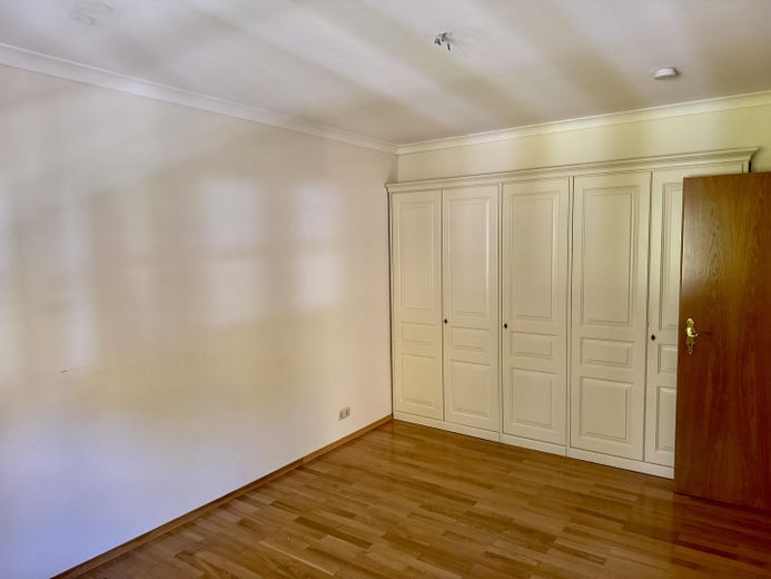 Frisch renovierte stilvolle, helle Wohnung – Photo 7