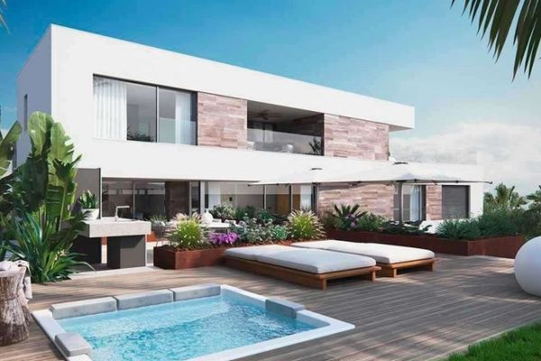 VILLA DI LUSSO CON VISTA MARE E A POCHI METRI DALLA SPIAGGIA